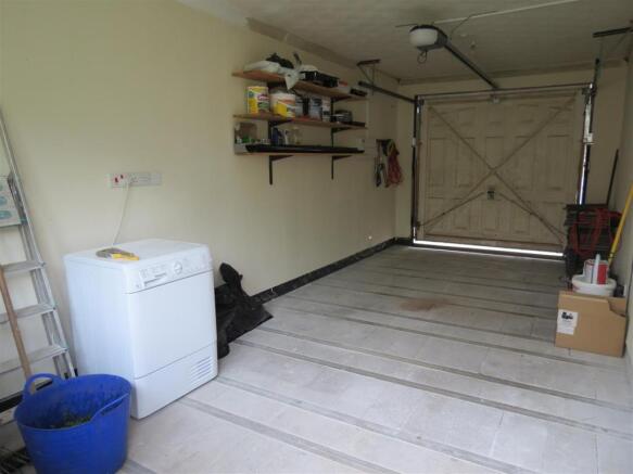 Garage: