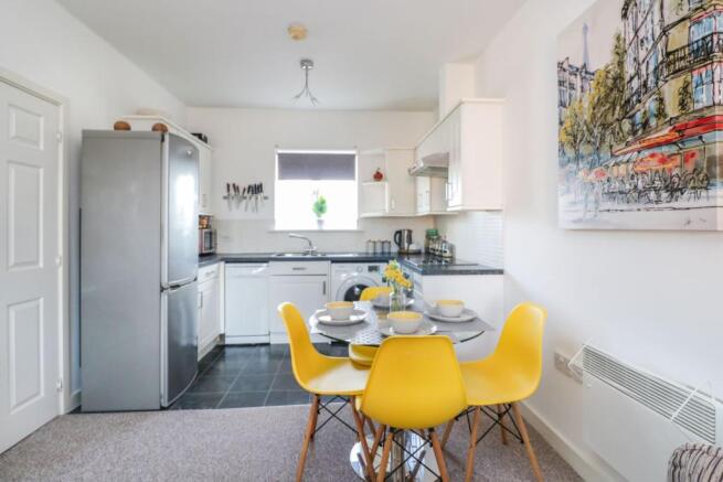 Lounge / Kitchen