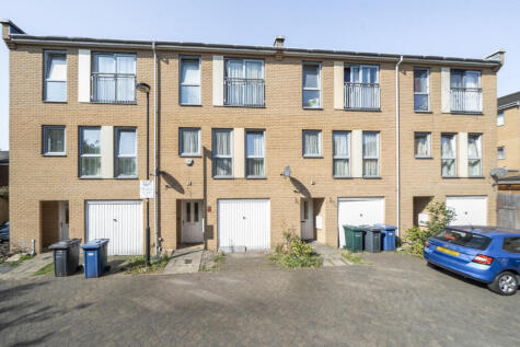 Cameron Crescent, Edgware, Barnet