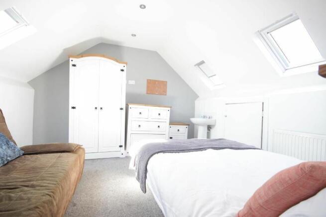 6 bed Terraced for sale Image 6