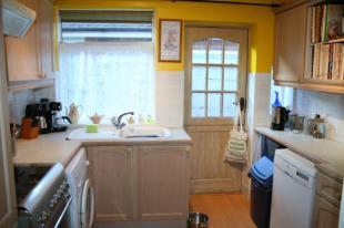 Fitted Kitchen