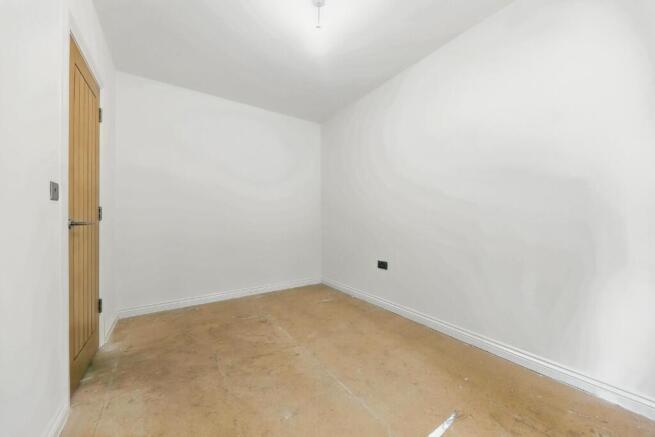 2 bed Semi-Detached for sale Image 11