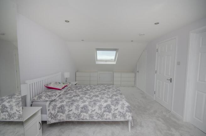 Bedroom one 1.jpg