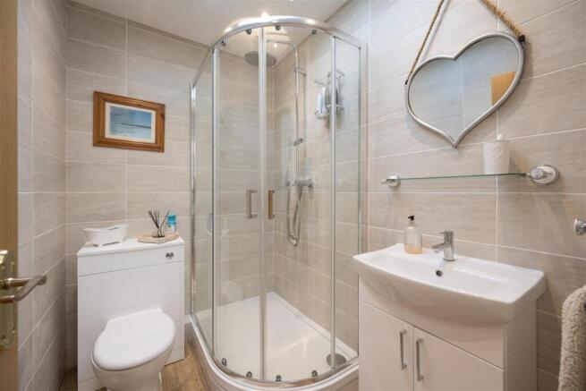 3 bed Detached for sale Image 10