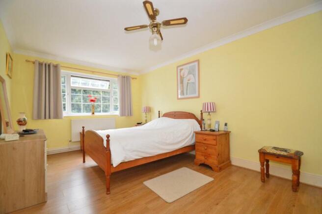 2 Ryde Mews