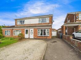 30, Seaforth Drive, Hinckley LE10 0XJ