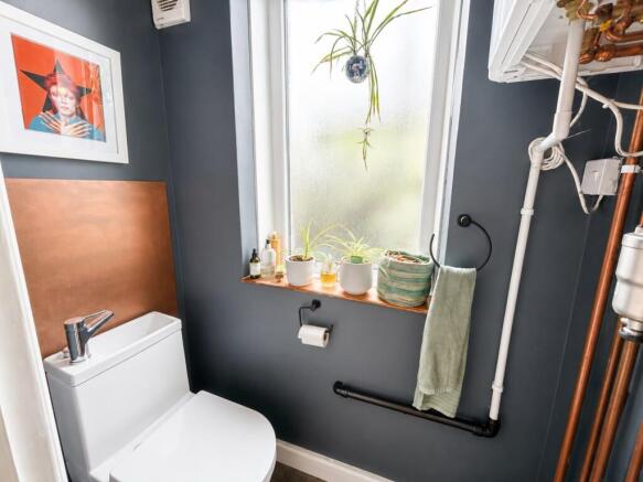 5 bed Terraced for sale Image 8