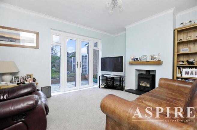 Aspire Estate Agents Benfleet 8.jpg