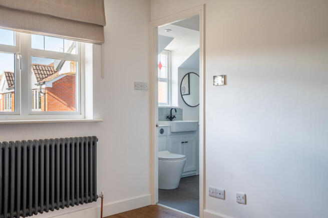 3 bed Semi-Detached for sale Image 11