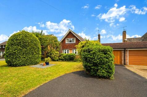Oakland Avenue, Farnham, Surrey, GU9