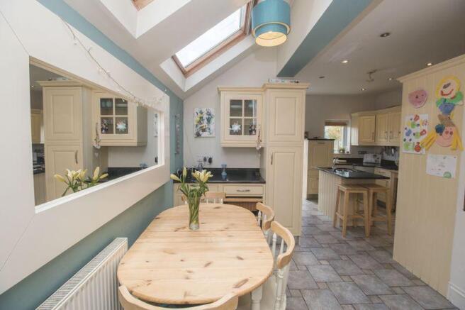 Kitchen / Diner
