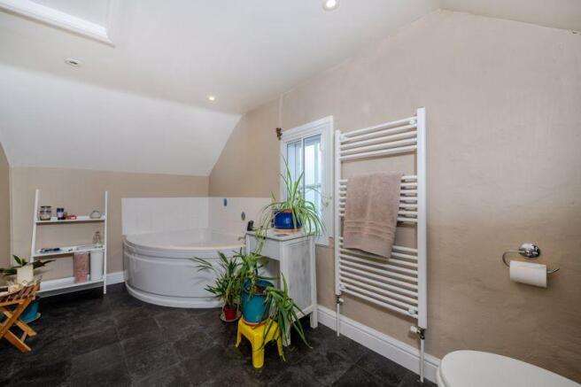 Family bathroom
