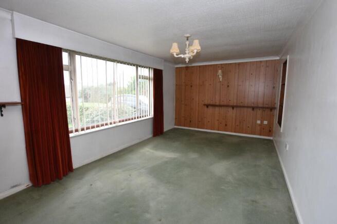 Lounge Dining