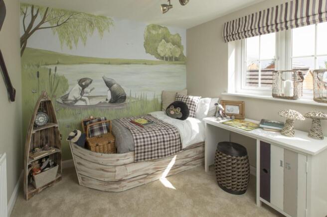 Five bedroom Stratford bedroom