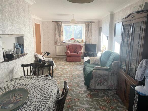 Lounge/Diner