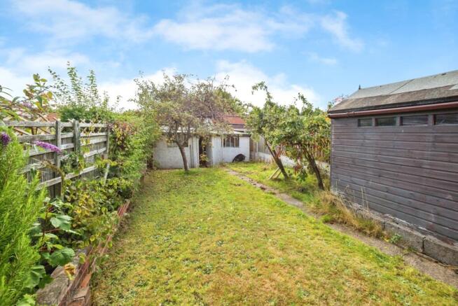 3 bed Semi-Detached for sale Image 10