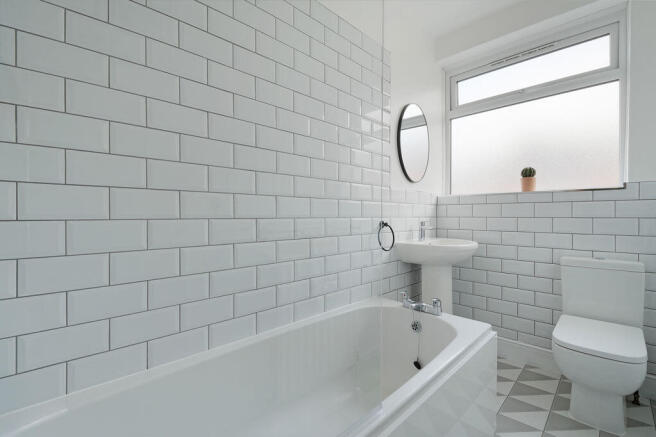 3 bed Terraced to rent Image 7