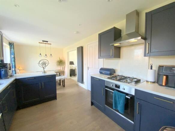 Eagle Drive, Humberston photo 5