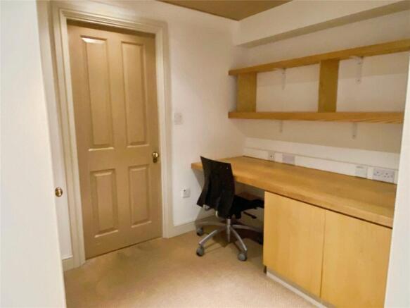 1 bed Apartment for sale Image 7