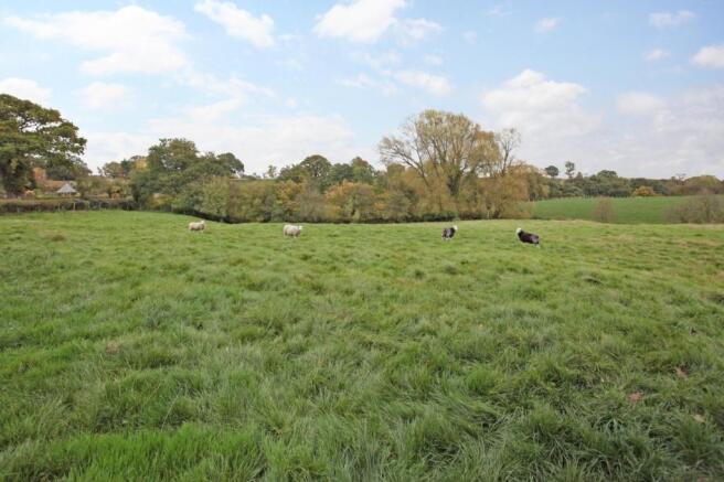 Gardens And Paddocks