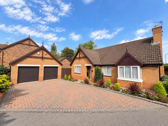 3-bed detached on Oatlands Way, Pity Me, Durham, £420,000