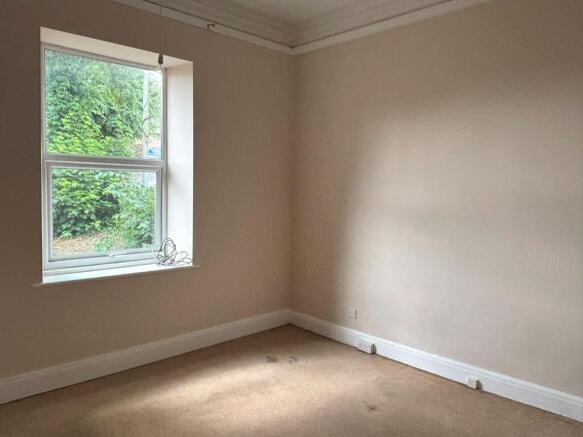 1 bed Flat to rent Image 8