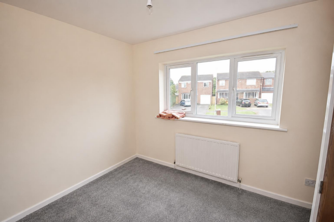 2 bed Semi-Detached to rent Image 7