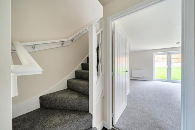 3 bed End of Terrace to rent Image 8