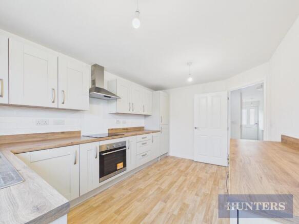 4 bed Detached for sale Image 6