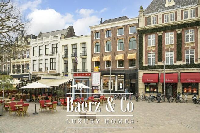 Plaats 24 A 2513 AE 'S-GRAVENHAGE image 1
