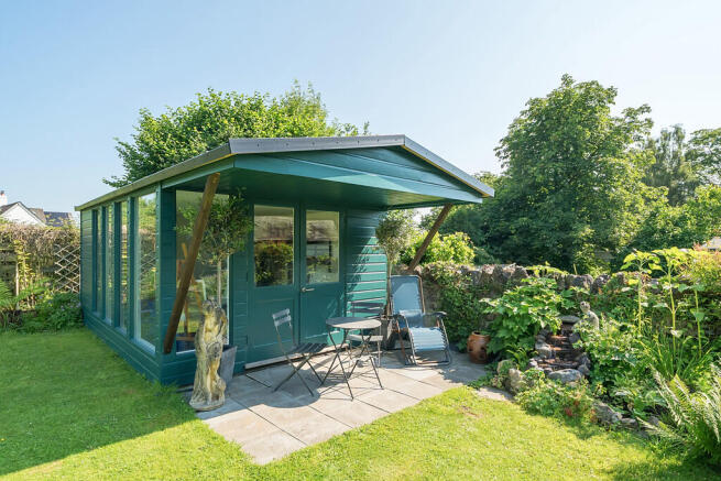 Garden Room 