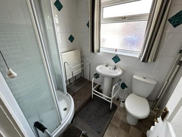 2 bed Terraced for sale Image 5