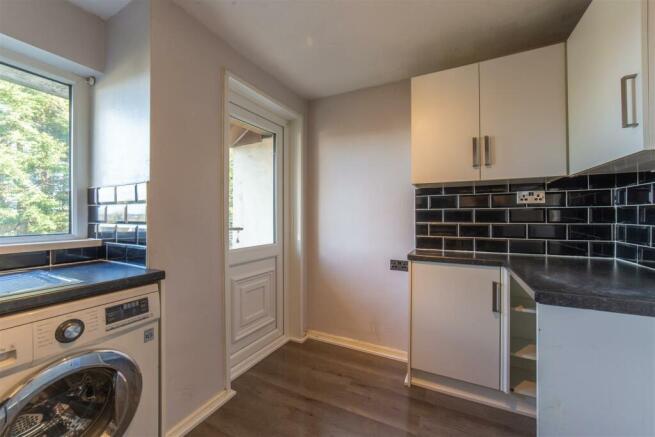 56 Greenmeadow Way-12.jpg