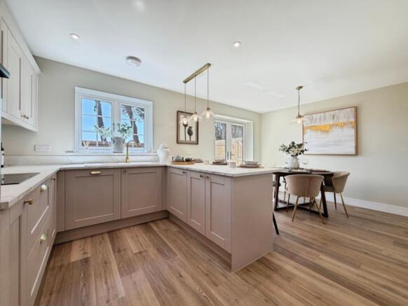 Kitchen/Dining Room