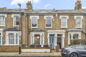 9, Elfort Road, London N5 1AX