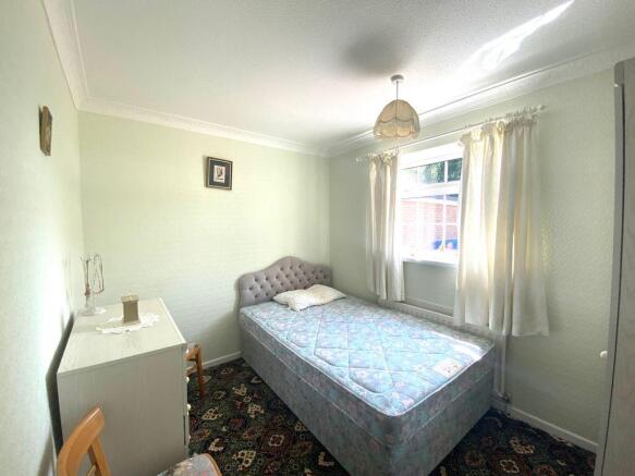 Bedroom 2 (Double)