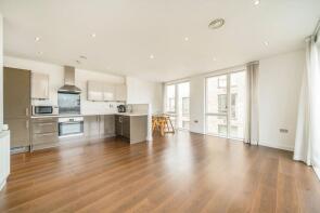 25, 17 Morton Apartments, Lock Side Way, Beckton, London E16 2HU
