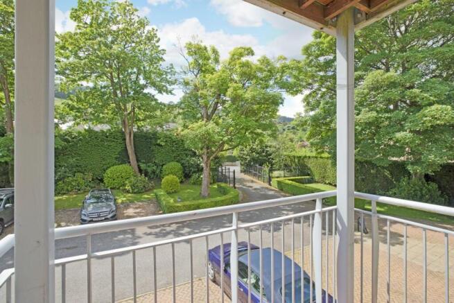 2 bed Apartment for sale Image 12