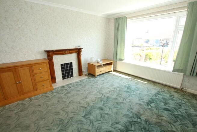 Lounge / Dining Room