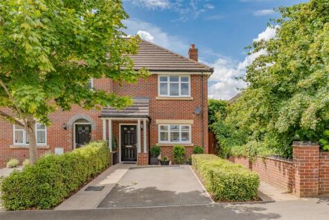 Larch Road, Kettering