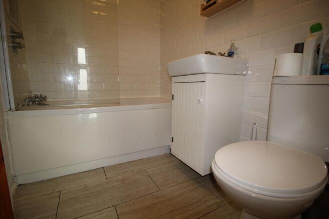 Bathroom / WC