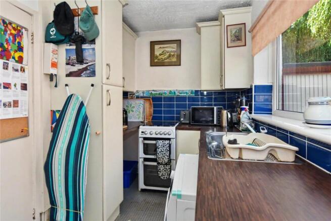 2 bed Bungalow for sale Image 11