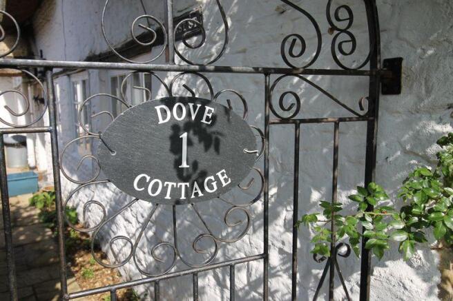 Gate