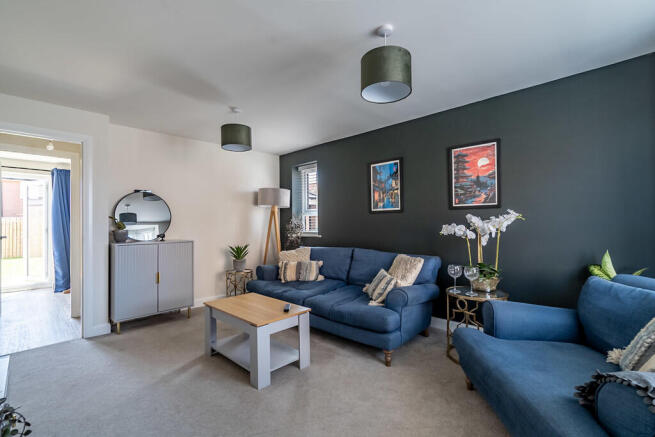 3 bed Semi-Detached for sale Image 4