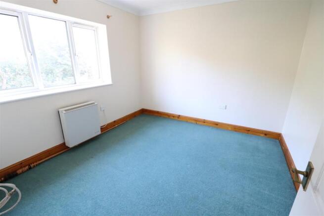 Bed 3.JPG