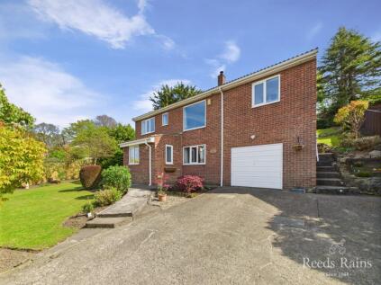 Sneaton Lane, Ruswarp, Whitby, North Yorkshire, YO22