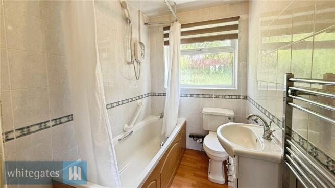 3 bed Semi-Detached for sale Image 8
