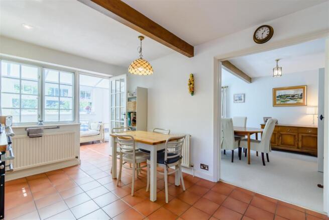 Kitchen/Breakfast Room