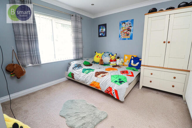 3 bed Semi-Detached for sale Image 10