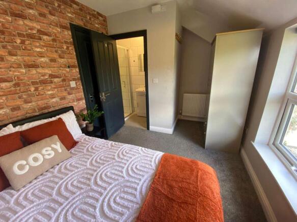 Room 6 - 6 24 Gatt.jpg